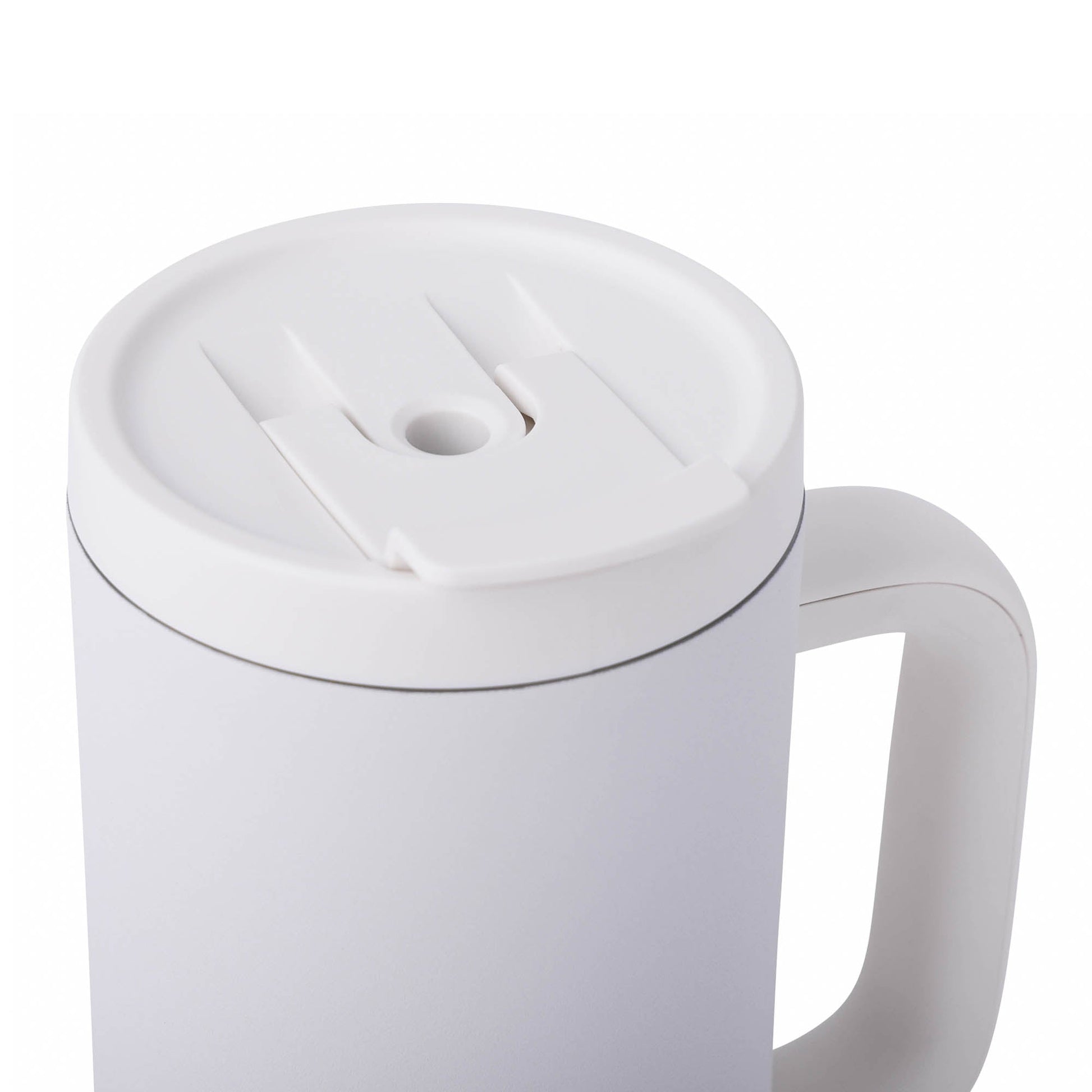 40-oz-leisure-tumbler-m4 CoreHome_MannaHydration_Whites_Raw-42.jpg