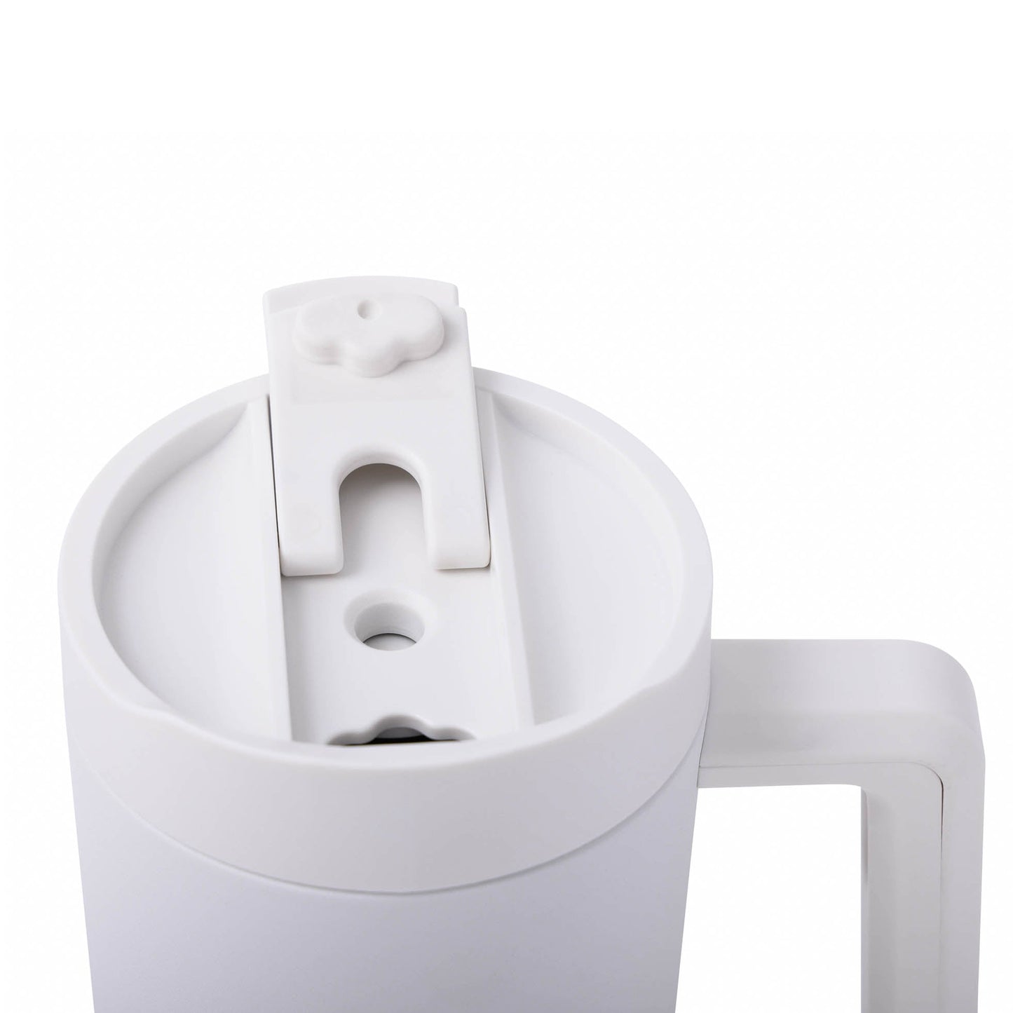 40-oz-top-tumbler-z5 CoreHome_MannaHydration_Whites_Raw-51.jpg